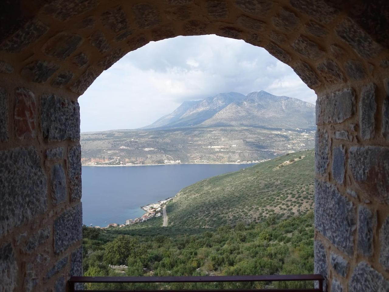 Sophia Limeni View Hotel Areopoli Exterior foto